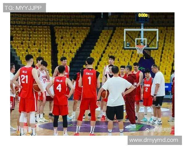 杰登艾维的篮球之路：从新秀到明星的成长故事与未来展望