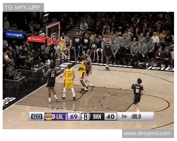 詹姆斯领衔湖人对决篮网总决赛精彩瞬间回顾与分析