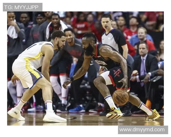 勇士与开拓者激战正酣谁能在这场对决中笑到最后